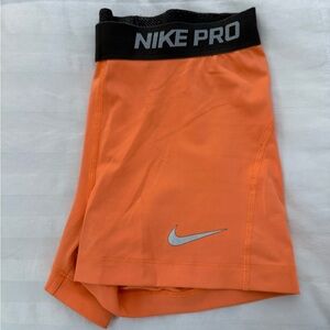 Nike Pro Dry Fit Women’s Compression Shorts | Women’s S